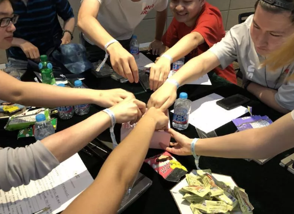 “倾听、交流、分享”2018DB彩票
学院夏季校友会(图11)