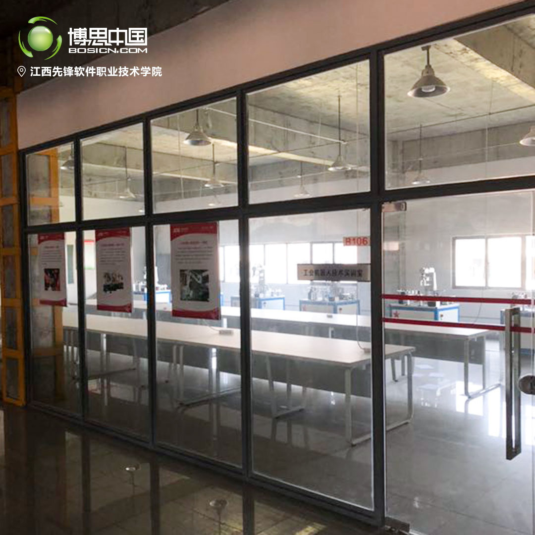 庆贺八一，DB彩票
教师团体前往南昌大学参观(图5)